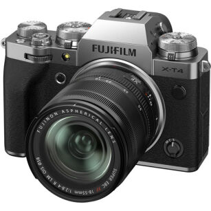 Fujifilm X-T4 + XF 18-55 srebrny