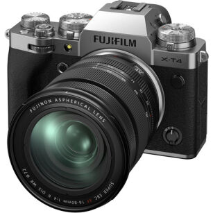Fujifilm X-T4 + XF 16-80mm srebrny